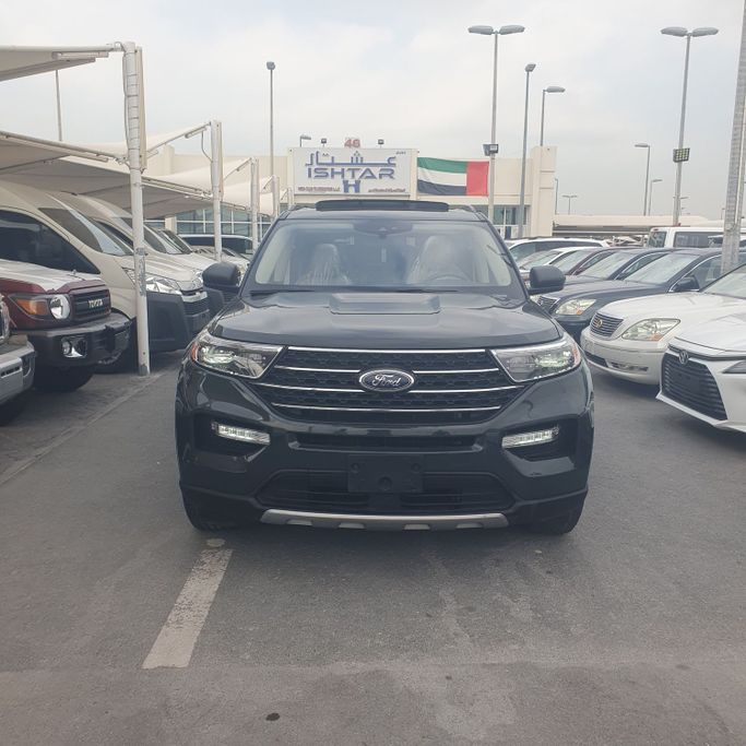 مستعملة Ford Explorer سادساً, 2.3 l, 2021 في في الشارقة من Ishtar Used Cars، اللون أخضر. المواصفات الأمريكية | AUTO.AE