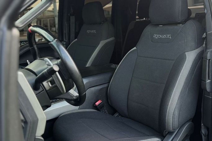 Подержанный Ford F-150 XIII Рестайлинг, 3.5 л, 2018 в Шардже от Al Bake Used Cars Черный цвет. GCC | AUTO.AE