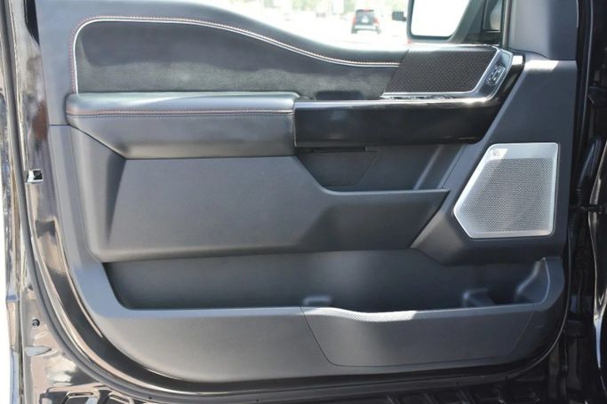 Used Ford F-150 XIV Facelift, 5.2 l, 2024 in Sharjah by Alfaris Used Cars, Black color. Other | AUTO.AE