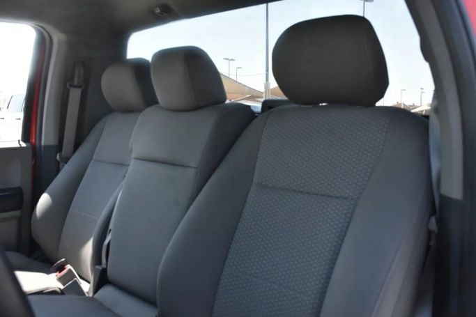 Used Ford F-150 XIII Facelift, 3.5 l, 2018 in Sharjah by Alfaris Used Cars, Red color. GCC Specs | AUTO.AE
