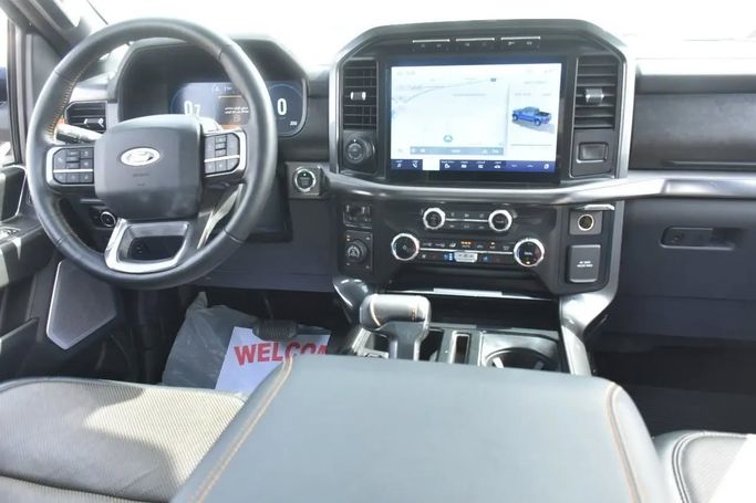Подержанный Ford F-150 XIV, 3.5 л, 2023 в Шардже от Alfaris Used Cars Черный цвет. Other | AUTO.AE