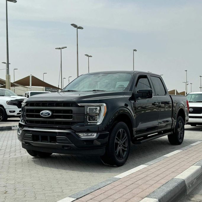 Подержанный Ford F-150 XIV, 3.5 л, 2022 в Шардже от Alfaris Used Cars Черный цвет. Other | AUTO.AE