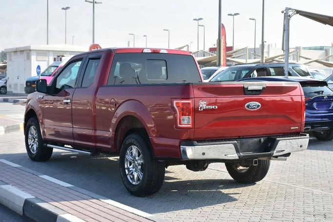 Подержанный Ford F-150 XIII, 3.5 л, 2016 в Шардже от Alfaris Used Cars Красный цвет. Other | AUTO.AE