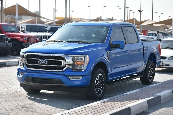 Подержанный Ford F-150 XIV, 3.5 л, 2021 в Шардже от Alfaris Used Cars Синий цвет. Other | AUTO.AE