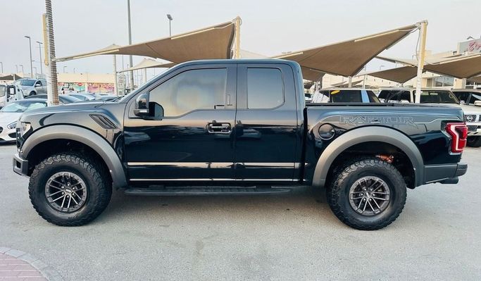 Подержанный Ford F-150 XIV, 3.5 л, 2020 в Шардже от Titanium Used Cars Черный цвет. GCC | AUTO.AE