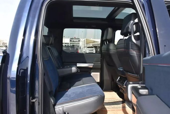 Новый Ford F-150 XIV, 3.5 л, 2023 в Шардже от Alfaris Used Cars Черный цвет. Other | AUTO.AE