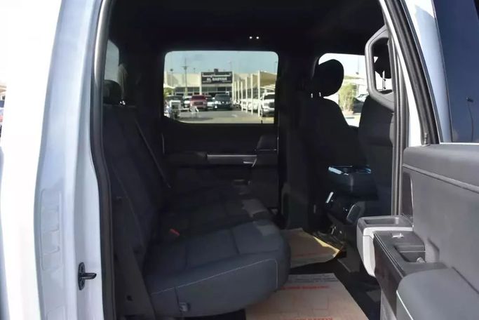 Used Ford F-150 XIV, 3.5 l, 2021 in Sharjah by Alfaris Used Cars, White color. Other | AUTO.AE