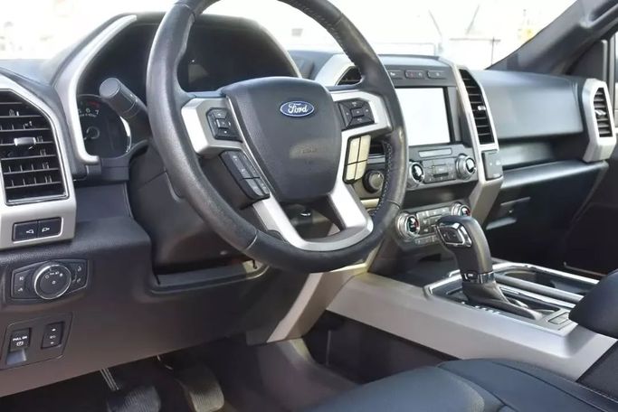 Used Ford F-150 XIII Facelift, 3.5 l, 2019 in Sharjah by Alfaris Used Cars, Grey color. Other | AUTO.AE