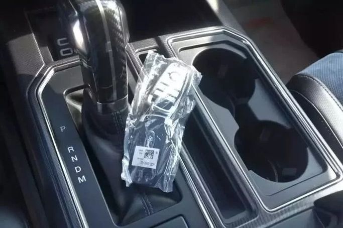 Used Ford F-150 XIII Facelift, 3.5 l, 2019 in Sharjah by Alfaris Used Cars, Grey color. Other | AUTO.AE