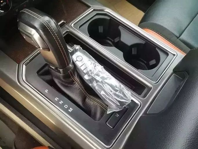 Used Ford F-150 XIII Facelift, 3.5 l, 2017 in Sharjah by Alfaris Used Cars, Grey color. Other | AUTO.AE