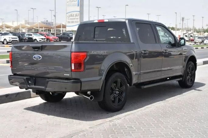 Подержанный Ford F-150 XIV, 3.5 л, 2020 в Шардже от Alfaris Used Cars Серый цвет. Other | AUTO.AE