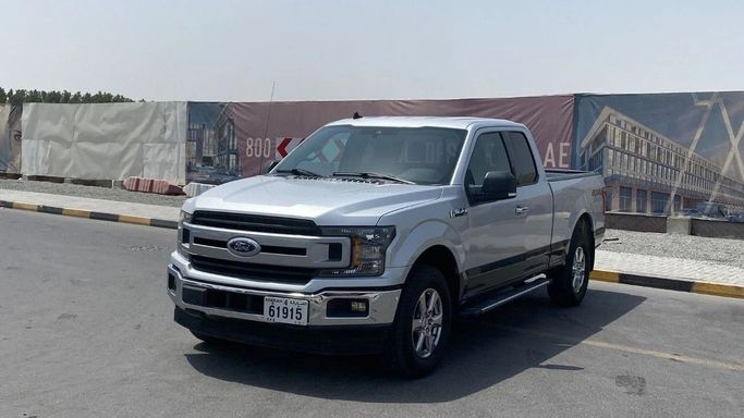 Used Ford F-150 XIII Facelift, 3.5 l, 2019 in Sharjah by Halla Cars, Silver color. American Specs | AUTO.AE