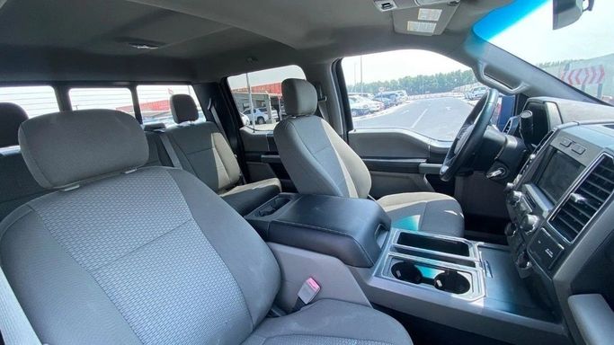 Подержанный Ford F-150 XIII Рестайлинг, 2.7 л, 2019 в Шардже от Halla Cars Черный цвет. Американская | AUTO.AE