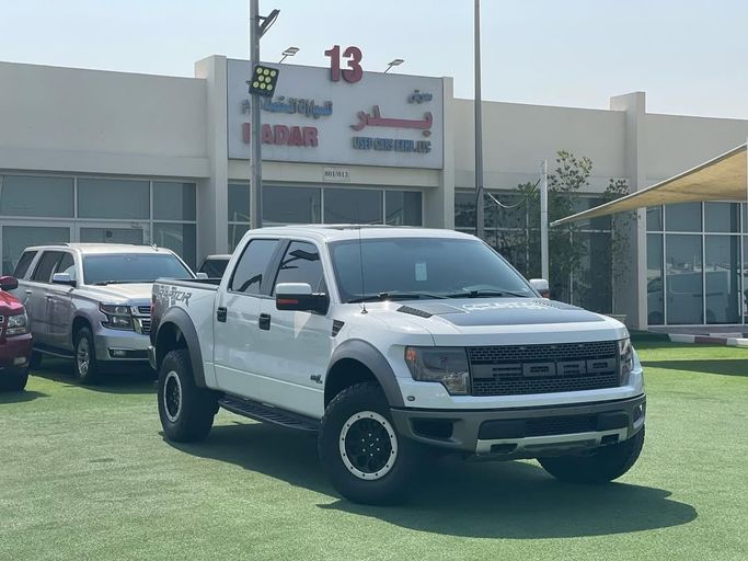 Подержанный Ford F-150 XII, 6.1 л, 2013 в Шардже от Badar Used Cars Белый цвет.  | AUTO.AE