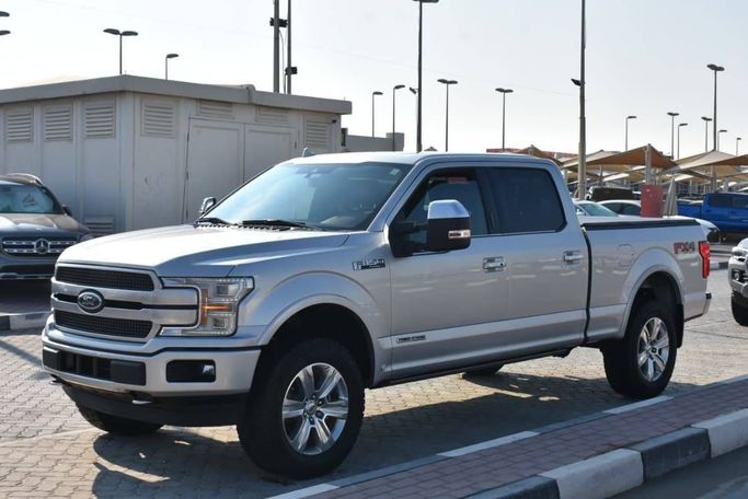 Used Ford F-150 XIII Facelift, 3.0 l, 2018 in Sharjah by Alfaris Used Cars, Silver color. Other | AUTO.AE