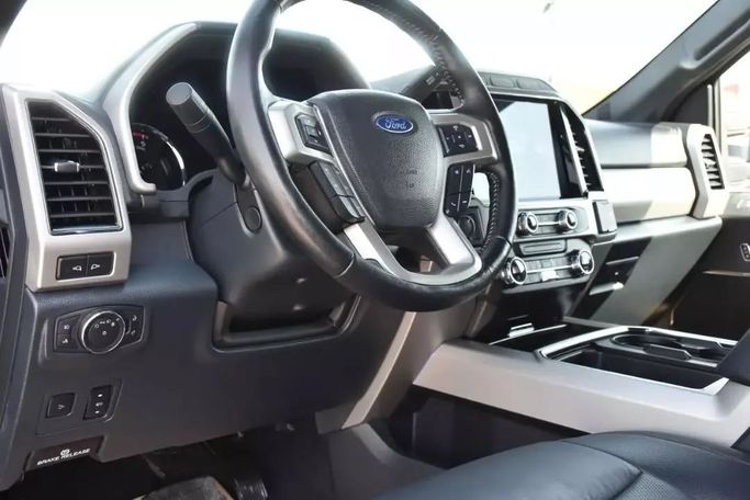 Used Ford F-450 V, 6.7 l, 2022 in Sharjah by Alfaris Used Cars, Black color. Other | AUTO.AE