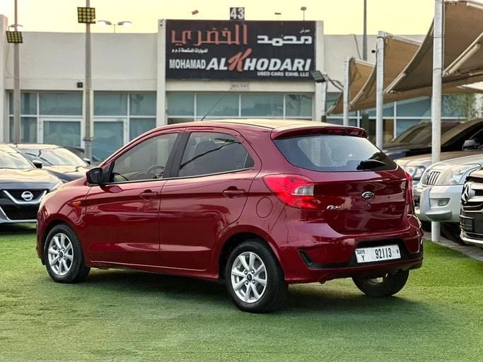 Used Ford Figo II Facelift, 1.5 l, 2019 in Sharjah by Ahmad alkhodari Motors, Red color. GCC Specs | AUTO.AE
