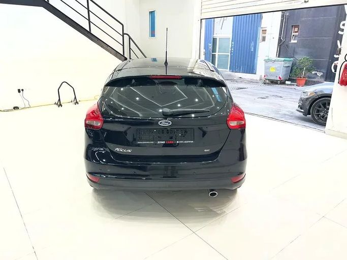 Подержанный Ford Focus III Рестайлинг, 1.5 л, 2017 в Шардже от Ryno Cars Черный цвет. GCC | AUTO.AE