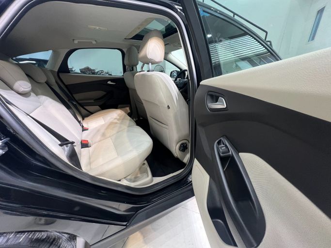 Подержанный Ford Focus III Рестайлинг, 1.5 л, 2017 в Шардже от Ryno Cars Черный цвет. GCC | AUTO.AE