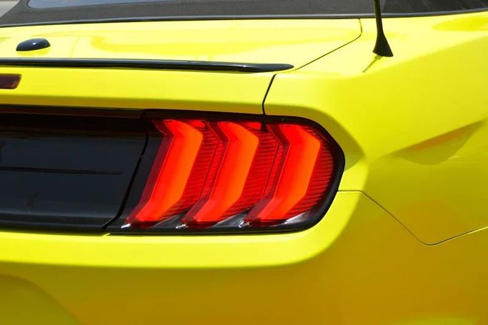 Used Ford Mustang VI Facelift, 2.3 l, 2019 in Sharjah by Wadishee Used Cars, Yellow color. American Specs | AUTO.AE