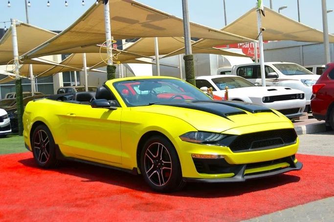 Used Ford Mustang VI Facelift, 2.3 l, 2019 in Sharjah by Wadishee Used Cars, Yellow color. American Specs | AUTO.AE