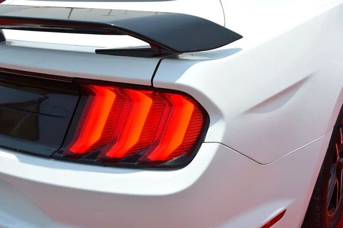 Used Ford Mustang VI Facelift, 2.3 l, 2020 in Sharjah by Wadishee Used Cars, White color. American Specs | AUTO.AE