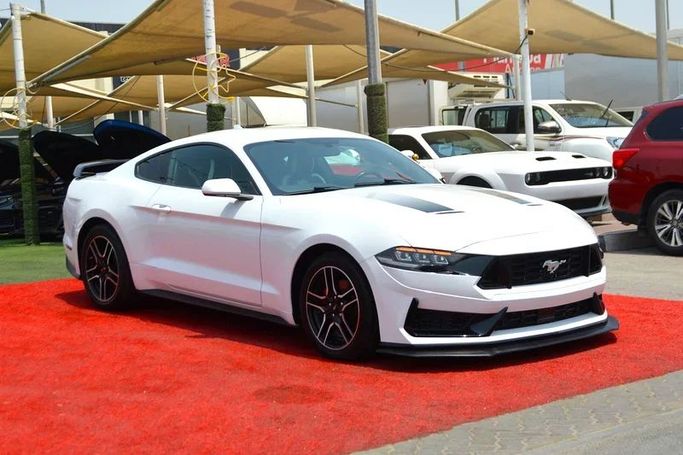 Used Ford Mustang VI Facelift, 2.3 l, 2020 in Sharjah by Wadishee Used Cars, White color. American Specs | AUTO.AE