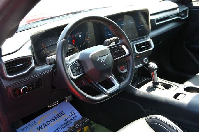 Подержанный Ford Mustang GT VII, 5.0 л, 2024 в Шардже от Wadishee Used Cars Красный цвет. Американская | AUTO.AE