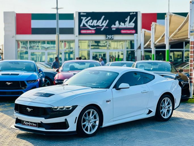 Used Ford Mustang GT Performance VII, 5.0 l, 2024 in Sharjah by Kandy Cars, White color. American Specs | AUTO.AE