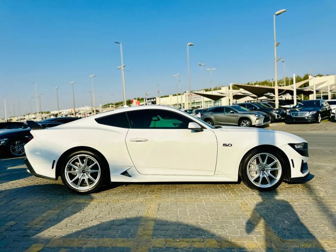 Used Ford Mustang GT Performance VII, 5.0 l, 2024 in Sharjah by Kandy Cars, White color. American Specs | AUTO.AE