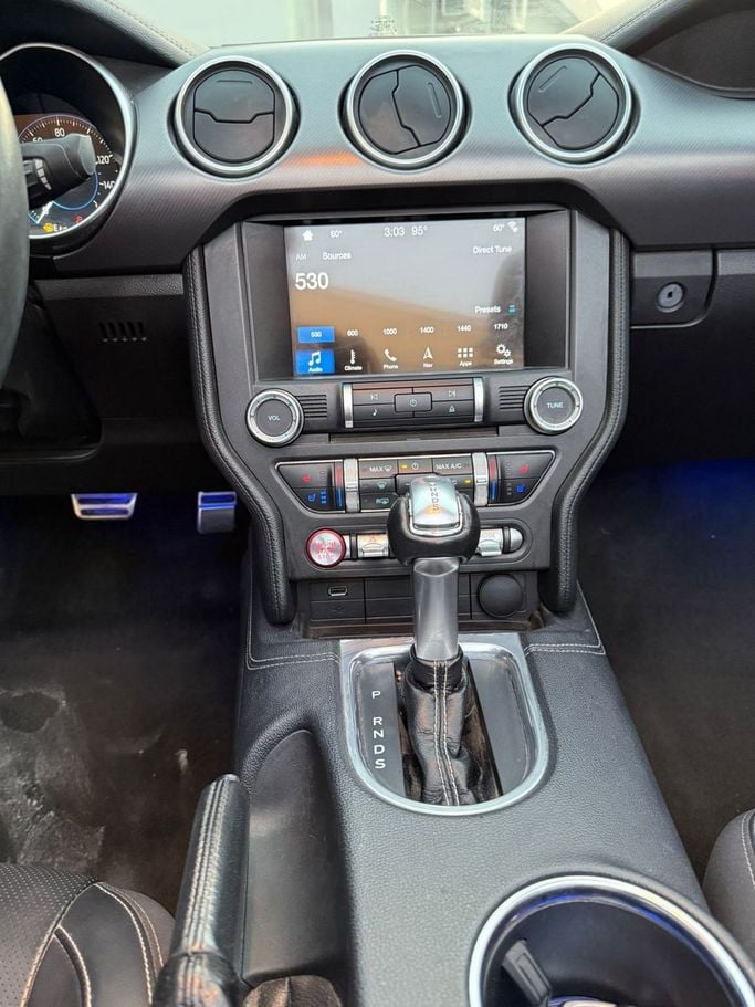 Used Ford Mustang VI Facelift, 2.3 l, 2018 in Sharjah, Silver color. American Specs | AUTO.AE