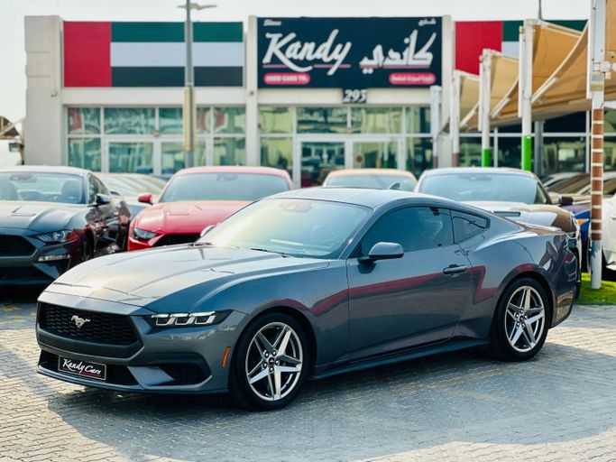 Подержанный Ford Mustang VII, 2.3 л, 2024 в Шардже от Kandy Cars Серый цвет. Американская | AUTO.AE