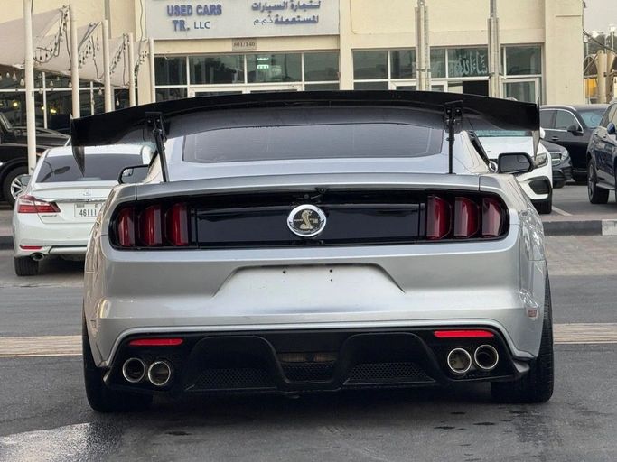 Used Ford Mustang VI Facelift, 5.0 l, 2017 in Sharjah by Titanium Used Cars, Silver color. American Specs | AUTO.AE