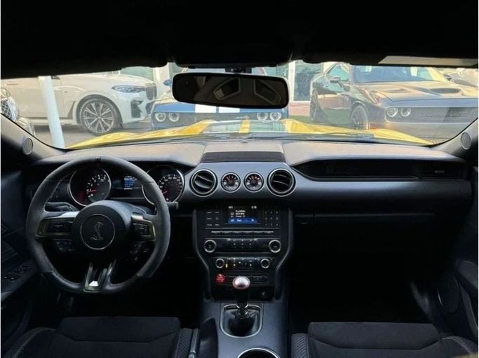 Used Ford Mustang Shelby GT350 VI Facelift, 5.2 l, 2017 in Sharjah by Noor Al Seyoh Used Cars, Yellow color. GCC Specs | AUTO.AE