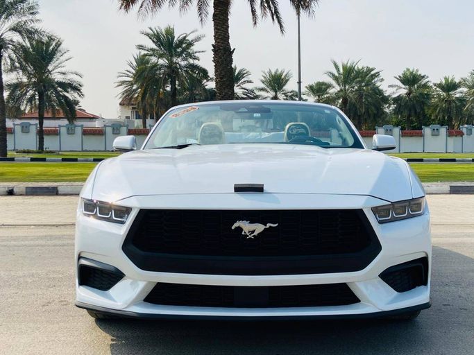 مستعملة Ford Mustang سابعاً, 2.3 l, 2024 في في الشارقة، اللون أبيض. المواصفات الأمريكية | AUTO.AE | إعلان #272465