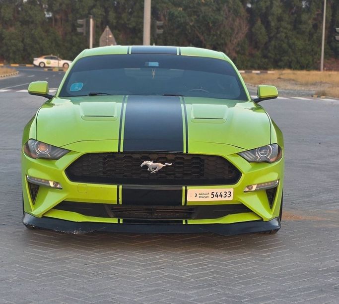 مستعملة Ford Mustang فيس ليفت السادس, 2.3 l, 2020 في في الشارقة من Al Aayan Used Cars، اللون أخضر. مواصفات الخليج | AUTO.AE | إعلان #272897