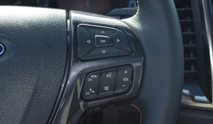 Новый Ford Ranger T6 Рестайлинг 2, 3.2 л, 2022 в Шардже от Nour Alnukhba Motors Белый цвет. Other | AUTO.AE