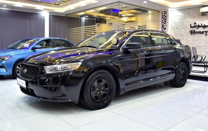 مستعملة Ford Taurus فيس ليفت السادس, 3.5 l, 2015 في في الشارقة من Honey Jidosha Used Cars Tr.، اللون أسود. المواصفات الأمريكية | AUTO.AE | إعلان #273184