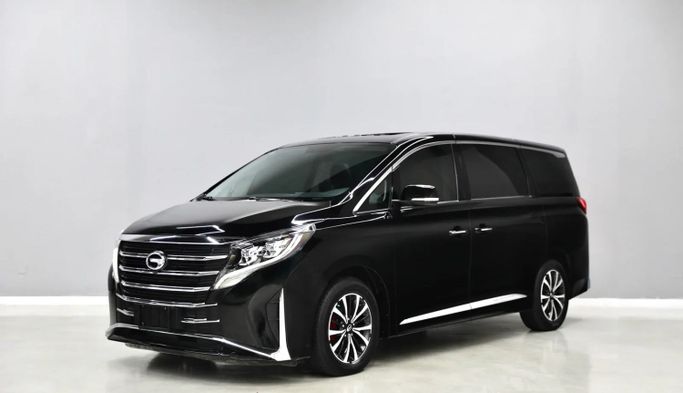 Подержанный GAC GN8 I, 2.0 л, 2023 в Шардже от Al Qassem Cars Trading Черный цвет. GCC | AUTO.AE