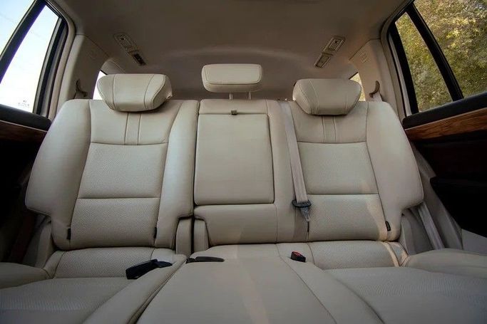 Used GAC GS8 I, 2.0 l, 2020 in Sharjah by First Choice Cars, White color. GCC Specs | AUTO.AE