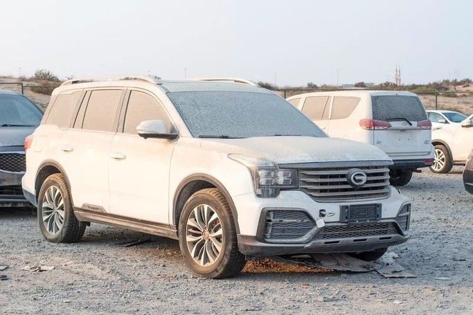 Подержанный GAC GS8 I, 2.0 л, 2021 в Шардже от First Choice Cars Белый цвет. GCC | AUTO.AE