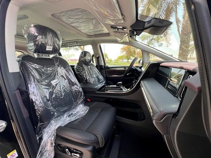 Новый GAC M8, 2.0 л, 2025 в Шардже от First Choice Cars Черный цвет. GCC | AUTO.AE