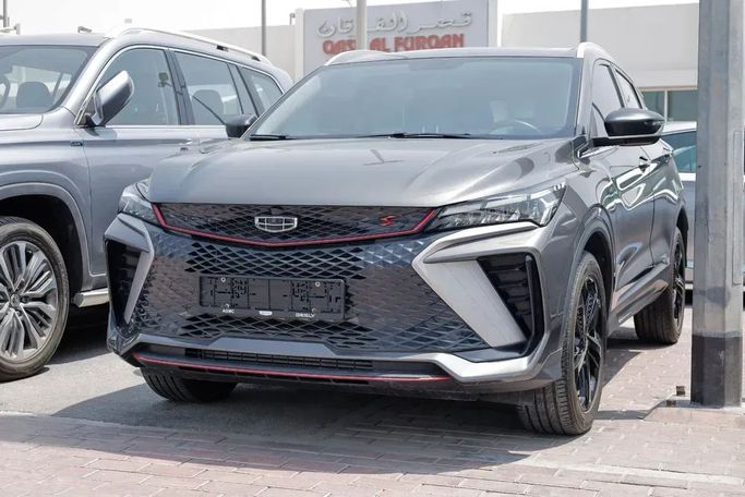 Подержанный Geely Coolray I Рестайлинг, 1.5 л, 2024 в Шардже от Qasr Al Furqan Used Cars Серый цвет. GCC | AUTO.AE