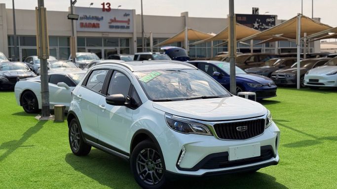 Новый Geely GX3 Pro, 1.5 л, 2025 в Шардже от Badar Used Cars Белый цвет.  | AUTO.AE