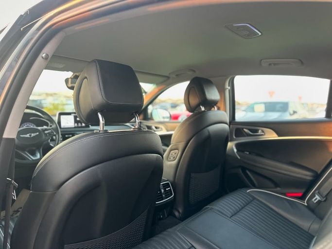 Used Genesis G70 I, 2.2 l, 2020 in Sharjah by Badar Used Cars, Black color.  | AUTO.AE