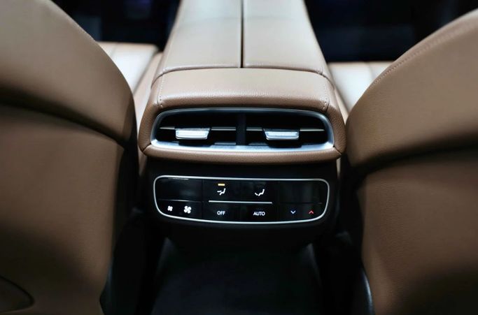 Подержанный Genesis G80 II Рестайлинг, 2.5 л, 2023 в Шардже от Al Qassem Cars Trading Черный цвет. GCC | AUTO.AE