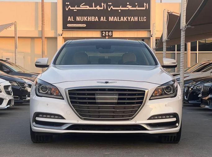 Подержанный Genesis G80 I, 3.8 л, 2020 в Шардже от Al Nukhba Al Malakyah Used Cars Белый цвет. Канадская | AUTO.AE