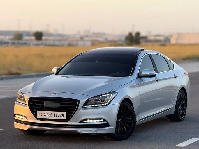 Подержанный ⁦Genesis G80 I, 5.0 л, 2015⁩ в ОАЭ, Шарджа от Al Suraj Al Muneer Used Cars Серебристый цвет. Американская | AUTO.AE | Объявление #287708
