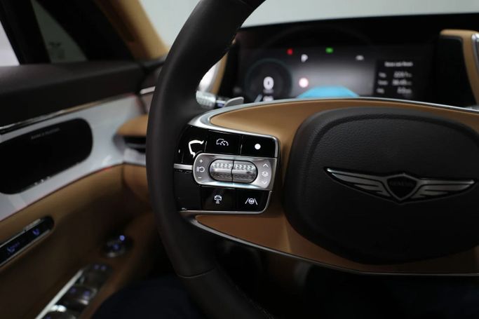 New Genesis G90 II, 3.5 l, 2025 in Sharjah by Al Qassem Cars Trading, White color. Korean Specs | AUTO.AE