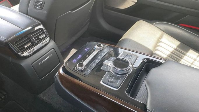 Used Genesis G90 I, 3.3 l, 2017 in Sharjah by Halla Cars, Silver color. American Specs | AUTO.AE